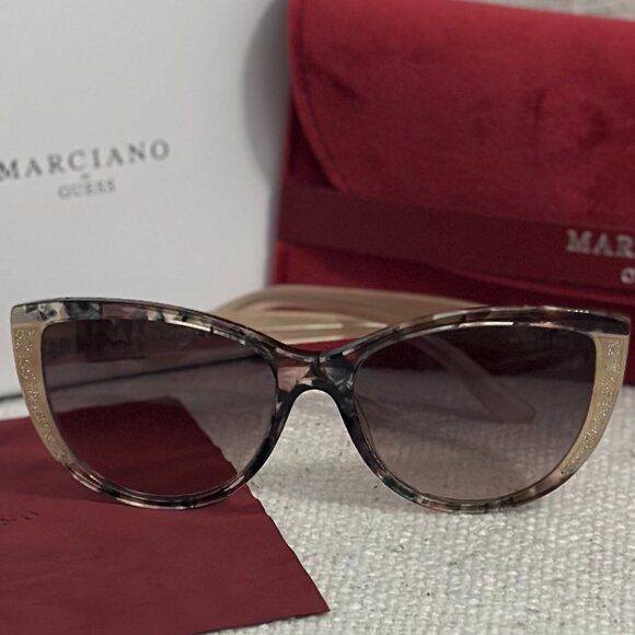 New Women\'s Sunglasses main image 4
